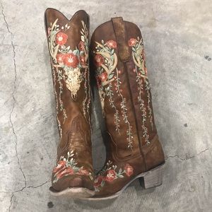 Corral Snip Toe Skull & Flowers Western boots